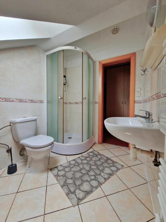 Hotel Hostinec U Reky Ostravice Esterno foto