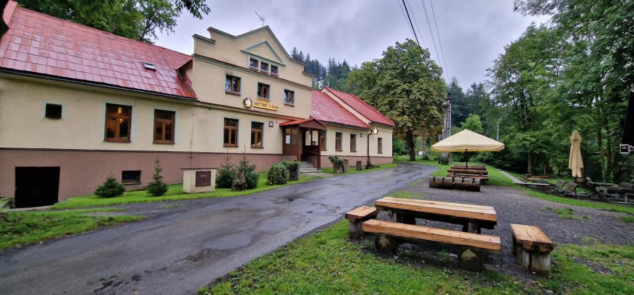 Hotel Hostinec U Reky Ostravice Esterno foto