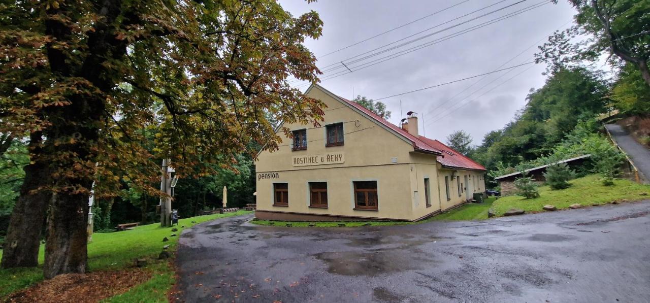 Hotel Hostinec U Reky Ostravice Esterno foto
